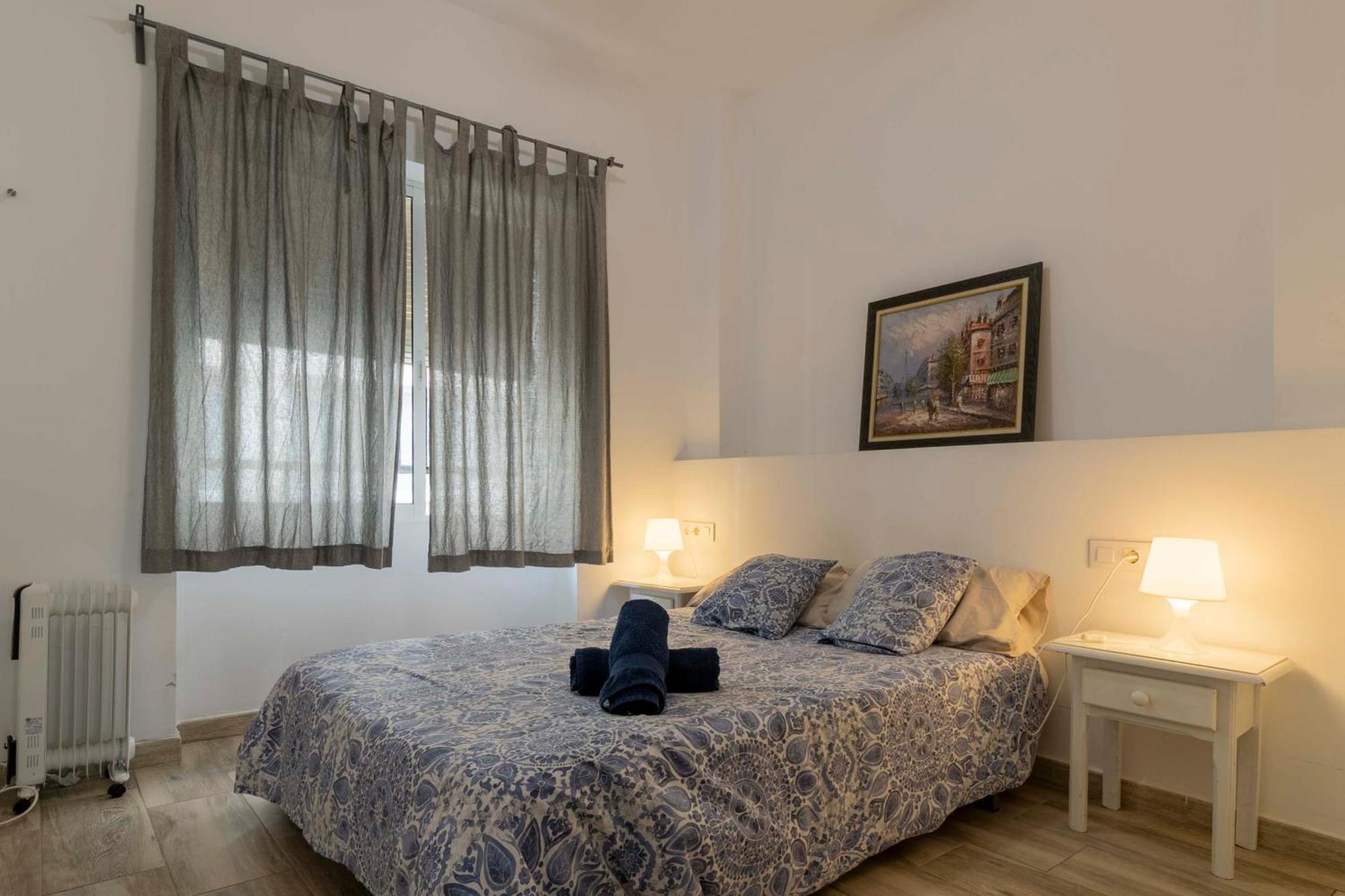 Apartamentos Los Remedios 세비야 외부 사진